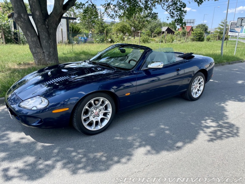 Jaguar XKR Convertible EU verze