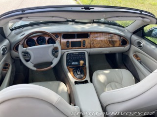 Jaguar XKR Convertible EU verze 2000