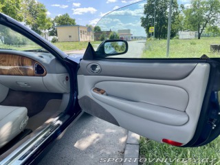 Jaguar XKR Convertible EU verze 2000
