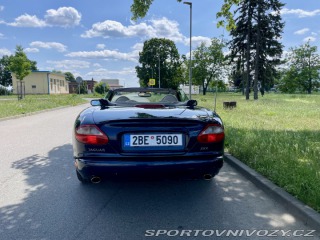 Jaguar XKR Convertible EU verze 2000