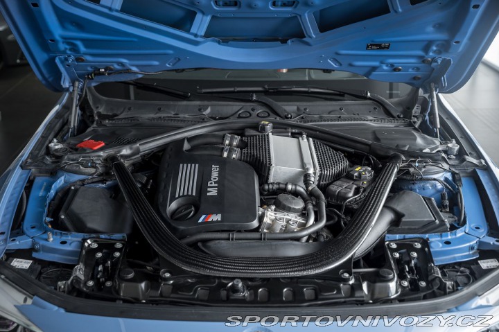 BMW M4 Coupe/Merino/Ceramic/Carb 1800