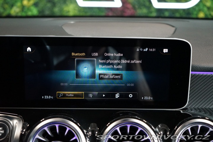 Mercedes-Benz Ostatní modely GLB 35*AMG*BURM*PANO*TAŽNÉ 2021