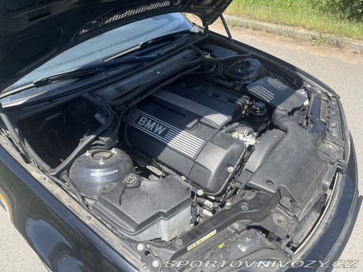 BMW 3 E46 330i M-paket II 2002
