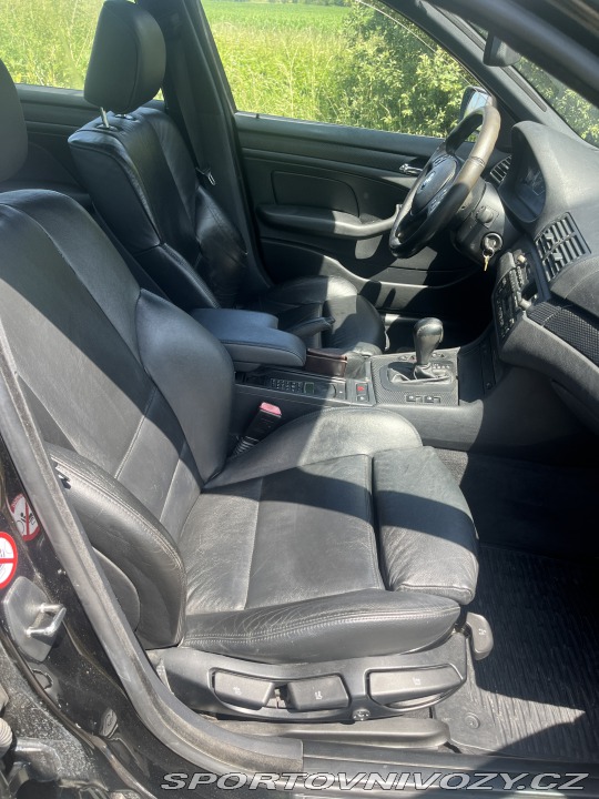 BMW 3 E46 330i M-paket II 2002