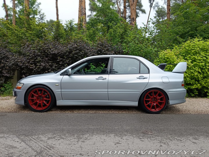 Mitsubishi Lancer EVO 2004