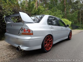 Mitsubishi Lancer EVO 2004