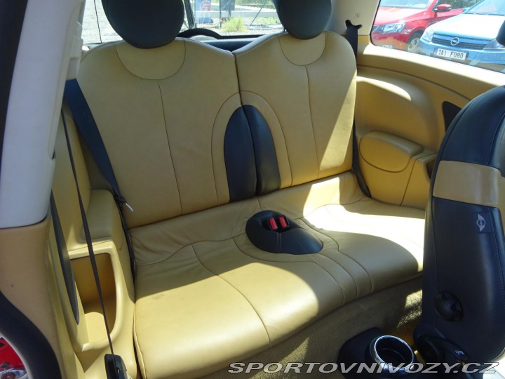 Mini Cooper 1.6 85kW KŮŽE PANORAMA 2005