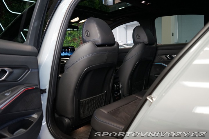 BMW 3 xDRIVE*KAMERA*TAŽ*PANO*SE 2023
