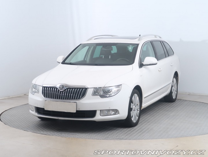 Škoda Superb Laurin&Klement 3.6 FS 2012