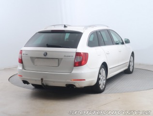 Škoda Superb Laurin&Klement 3.6 FS 2012