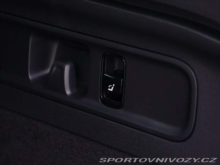 Mercedes-Benz Ostatní modely GLC 2,0 220d 4Matic AMG Premi 2025