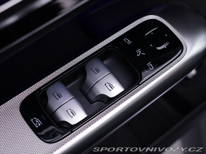 Mercedes-Benz Ostatní modely GLC 2,0 220d 4Matic AMG Premi 2025