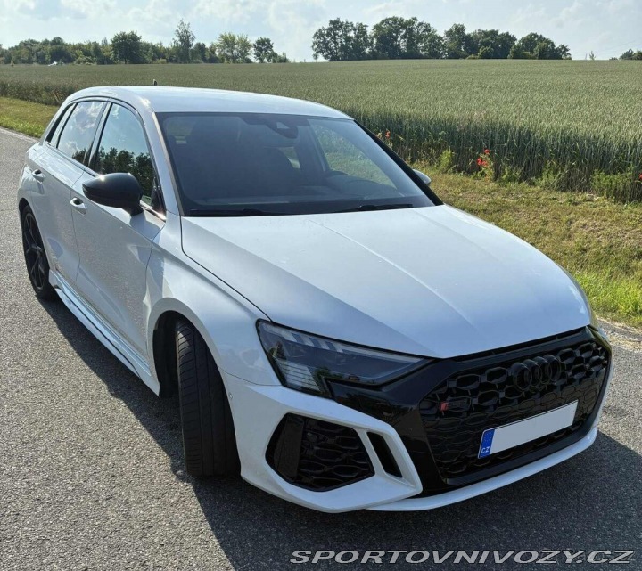 Audi RS3 2,5 SportbackTFSI 294kW 2023