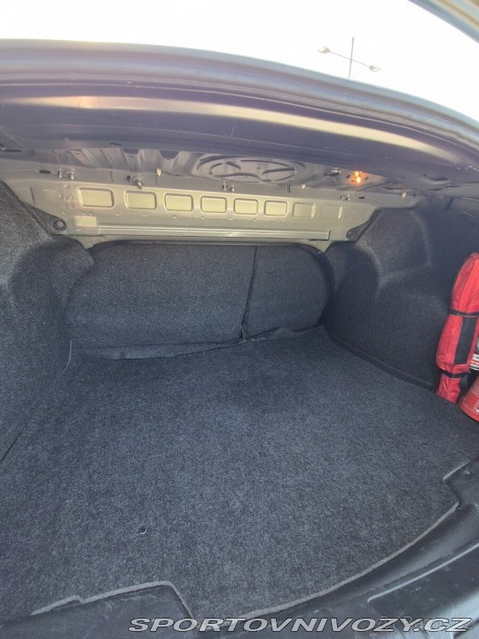 Mazda Ostatní modely 3 2,0 i DISI 111kW sedan 2011
