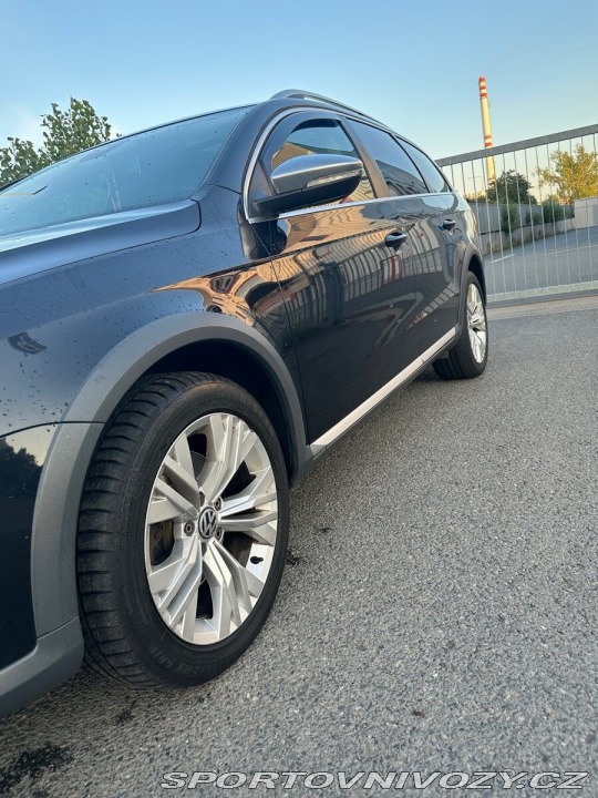 Volkswagen Ostatní modely Passat 2,0 125 kW DSG 4x4 comb 2012