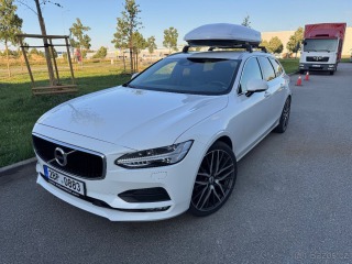 Volvo V90 2,0   MOMENTUM, 2018, D4