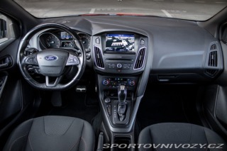 Ford Focus ST Kombi  STL Red & Blac 2018
