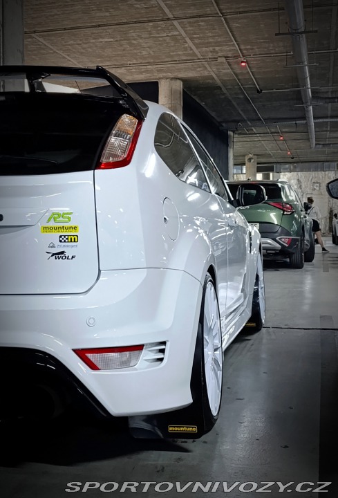 Ford Focus RS RS 2.5 T 485 PS/ 355 kW 2009