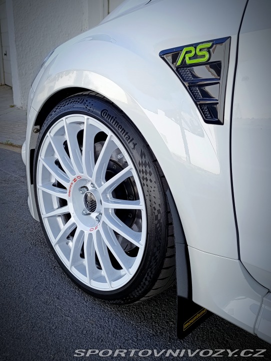 Ford Focus RS RS 2.5 T 485 PS/ 355 kW 2009