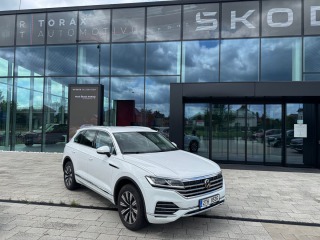 Volkswagen  Touareg Elegance  3,0TDI 210kw