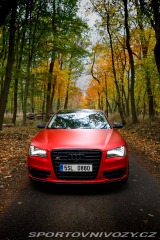 Audi S8 2013