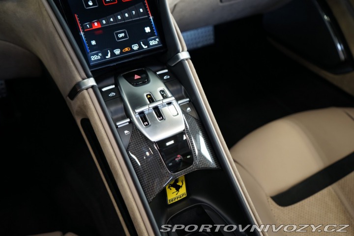 Ferrari Ostatní modely Roma Spider EXTRA RANGE*CARBON*CZ 2024