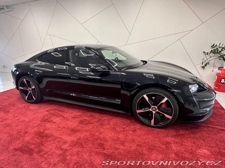Porsche Taycan 4S*360*BOSE*CZ*DPH*TOP*Zá 2021