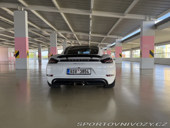 Porsche Cayman 718 Cayman 2025