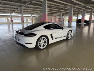 Porsche Cayman 718 Cayman 2025