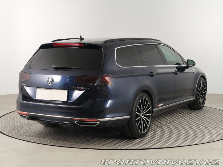 Volkswagen Ostatní modely Passat 2.0 BiTDI 2015