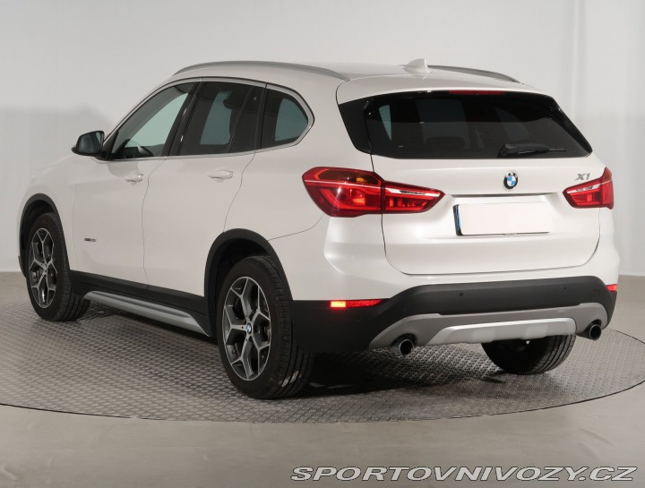 BMW X1 sDrive20i 2016