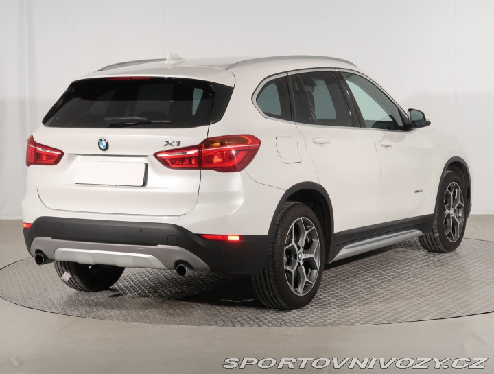 BMW X1 sDrive20i 2016