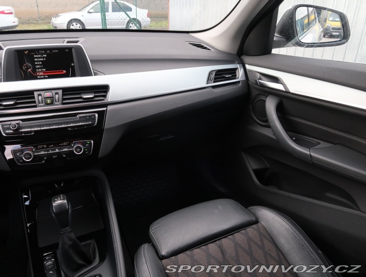BMW X1 sDrive20i 2016
