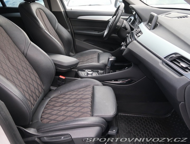 BMW X1 sDrive20i 2016