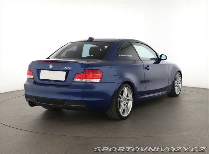 BMW 1 M Paket 123d 2009