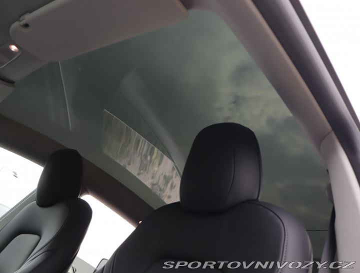 Tesla Model Y Long Range AWD 75kWh 2021
