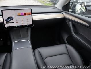 Tesla Model Y Long Range AWD 75kWh 2021