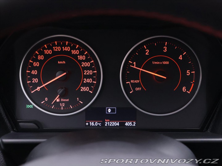 BMW 1 2,0 120d 135KW Sport Xeno 2012