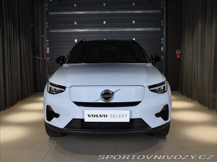 Volvo Ostatní modely XC40 0,0 RechargeTWIN ENGINE 2023