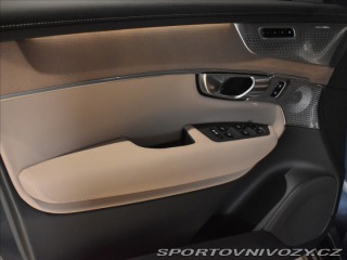 Volvo Ostatní modely XC90 2,0 XC90 ULTRA DARK T8 PL 2025