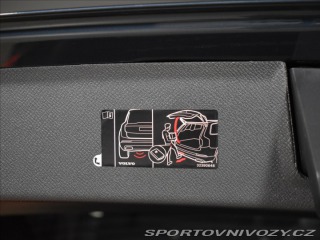 Volvo Ostatní modely XC90 2,0 XC90 ULTRA DARK T8 PL 2025