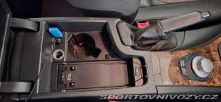 BMW 3 3,0 e90 330xi 2006
