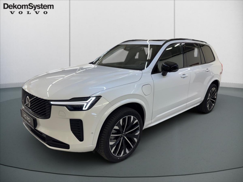 Volvo Ostatní modely XC90 2,0 T8 AWD Ultra Dark 045