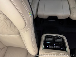 Volvo Ostatní modely XC90 2,0 T8 AWD Ultra Dark 045 2025