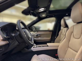 Volvo Ostatní modely XC90 2,0 T8 AWD Ultra Dark 045 2025