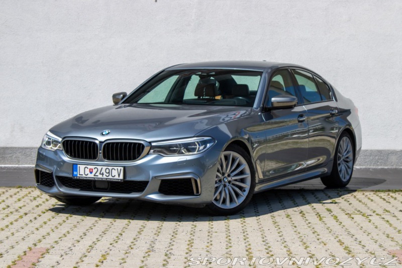BMW 5 M550i xDrive A/T