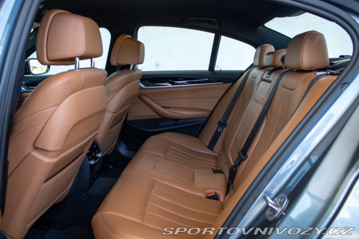 BMW 5 M550i xDrive A/T 2017