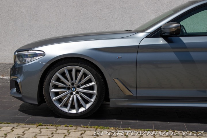 BMW 5 M550i xDrive A/T 2017