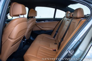 BMW 5 M550i xDrive A/T 2017