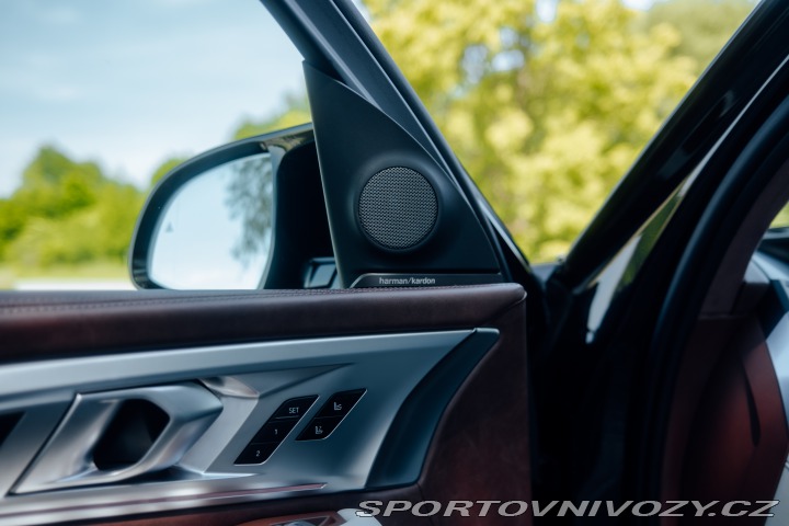 BMW XM 2024